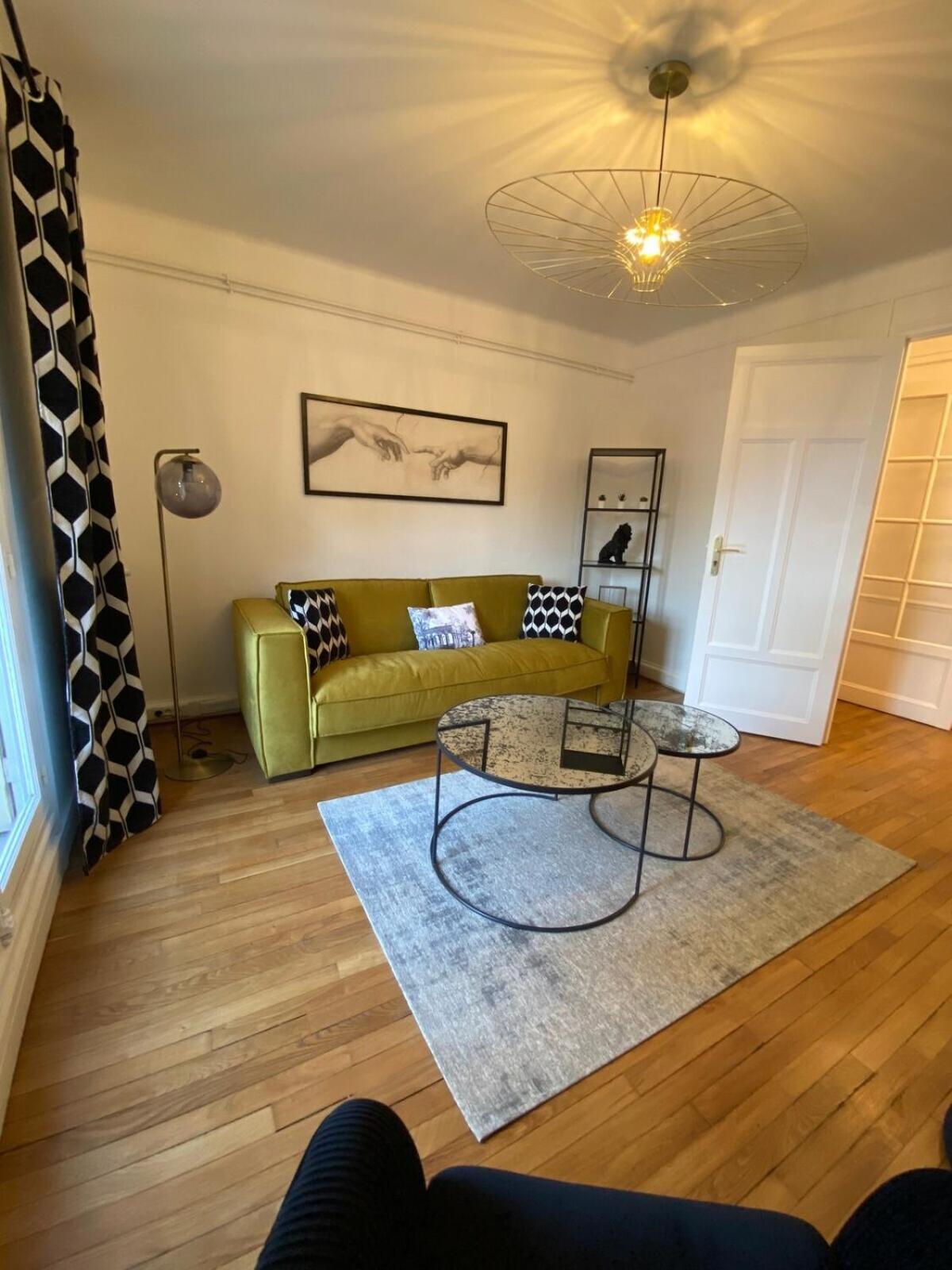 By Le Parvis Apartment Reims Exterior photo